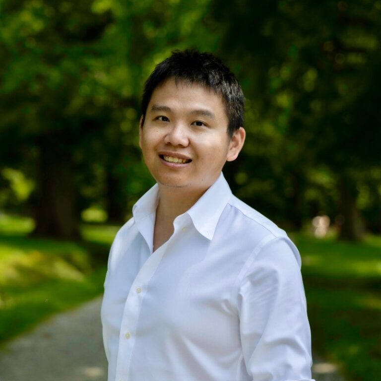 Dongyu Liu
